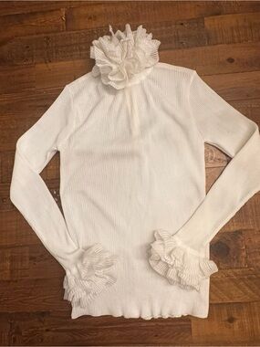 JOYCE Vintage Ruffle Cuff Sweater